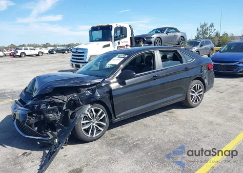 2025 Volkswagen Jetta 1.5T Se z USA, uszkodzony, nr VIN 3VW7X7BU5SM007512